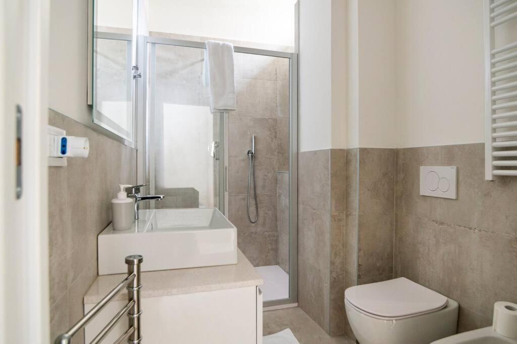 Dimora Di Privacy Fronte Parco E Ospedale Di Monza Apartment Lissone Exterior photo